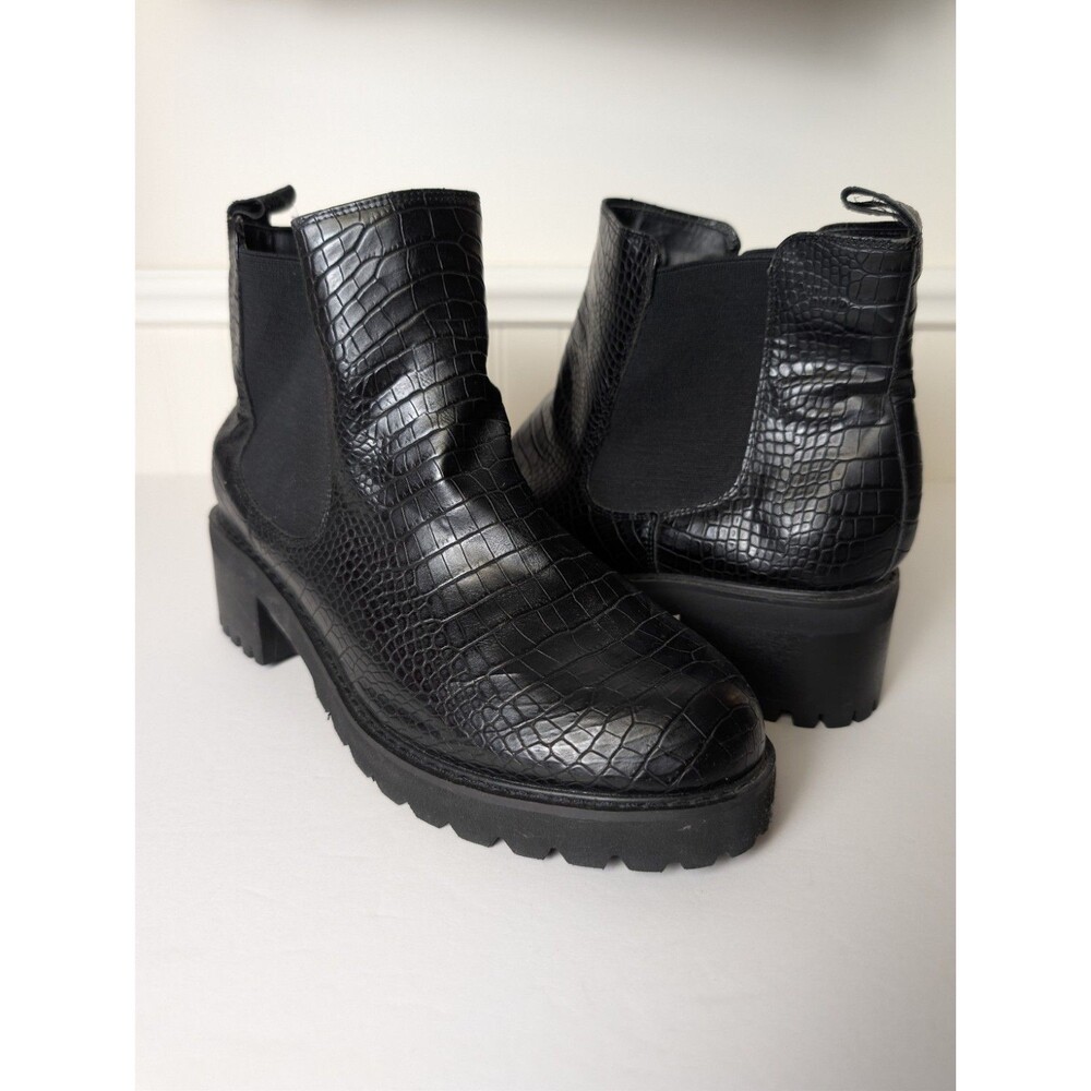 Lane Bryant Women’s Black Ankle Boots Platform Chunky Heel Size 11W Croc print